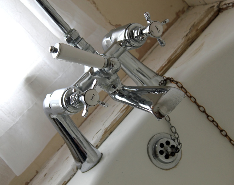 Shower installation in Enfield